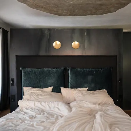 Flurin Suites-2